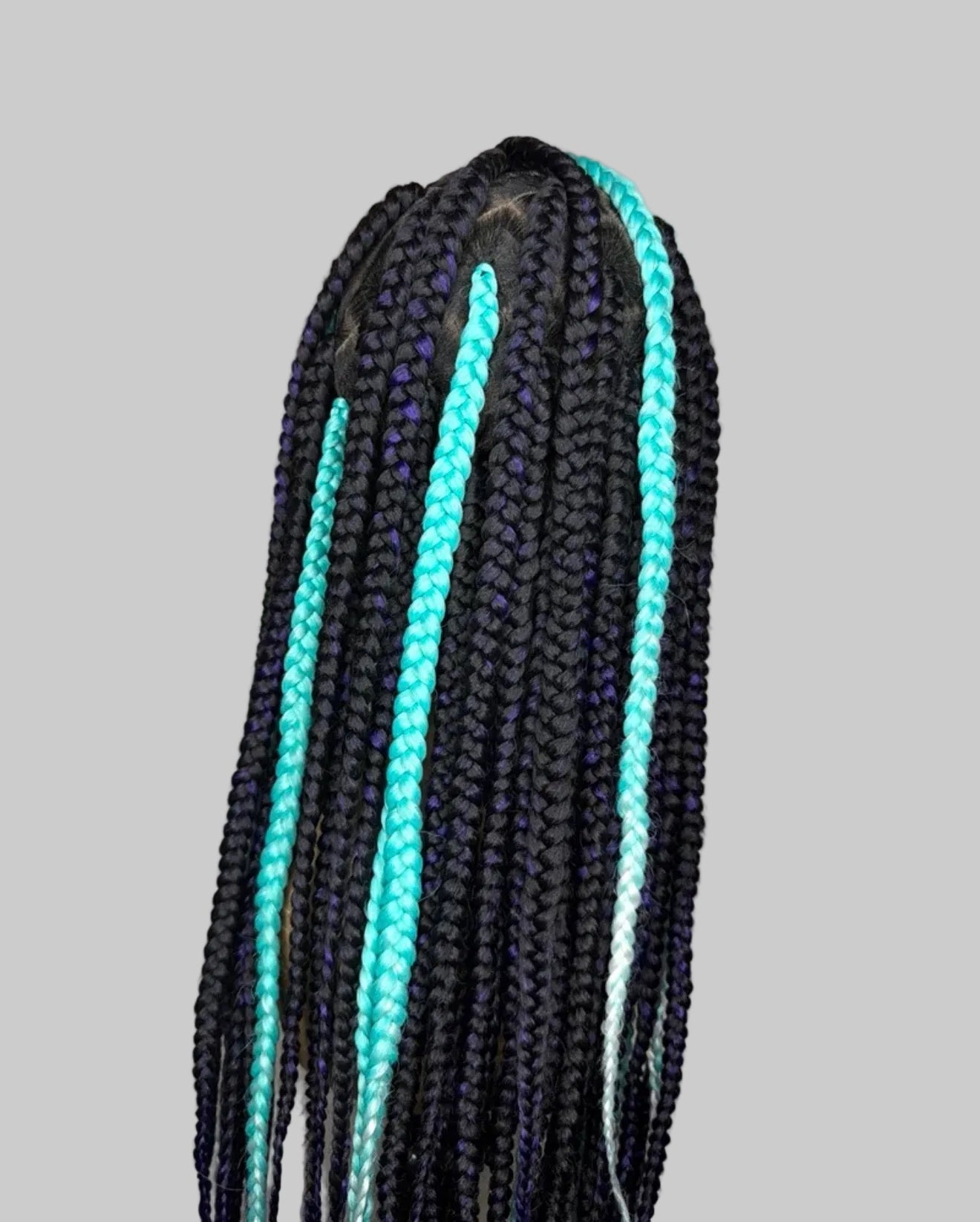 28” Knotless Braided Wig – Full Lace (Style 2)