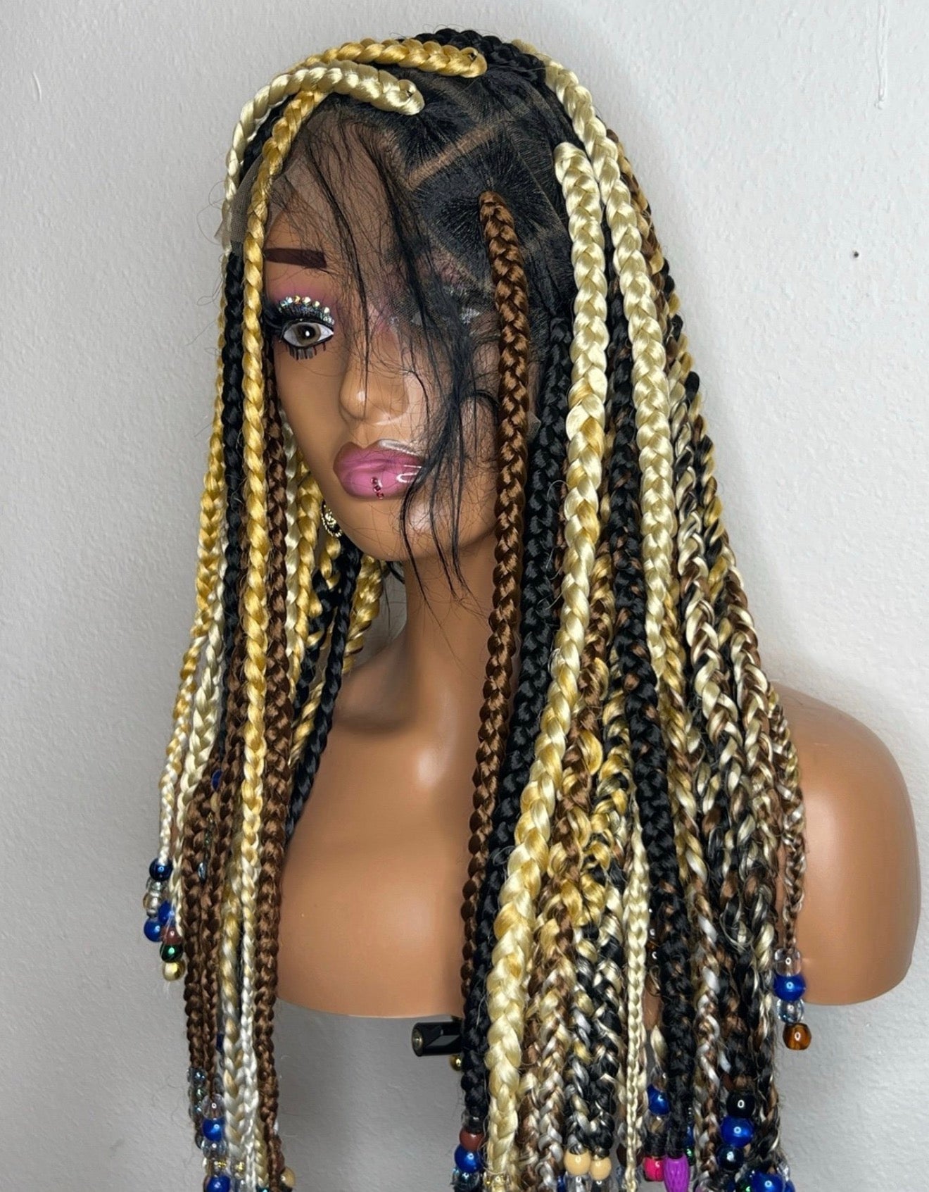 Knotless Braided Wig – Beaded Style