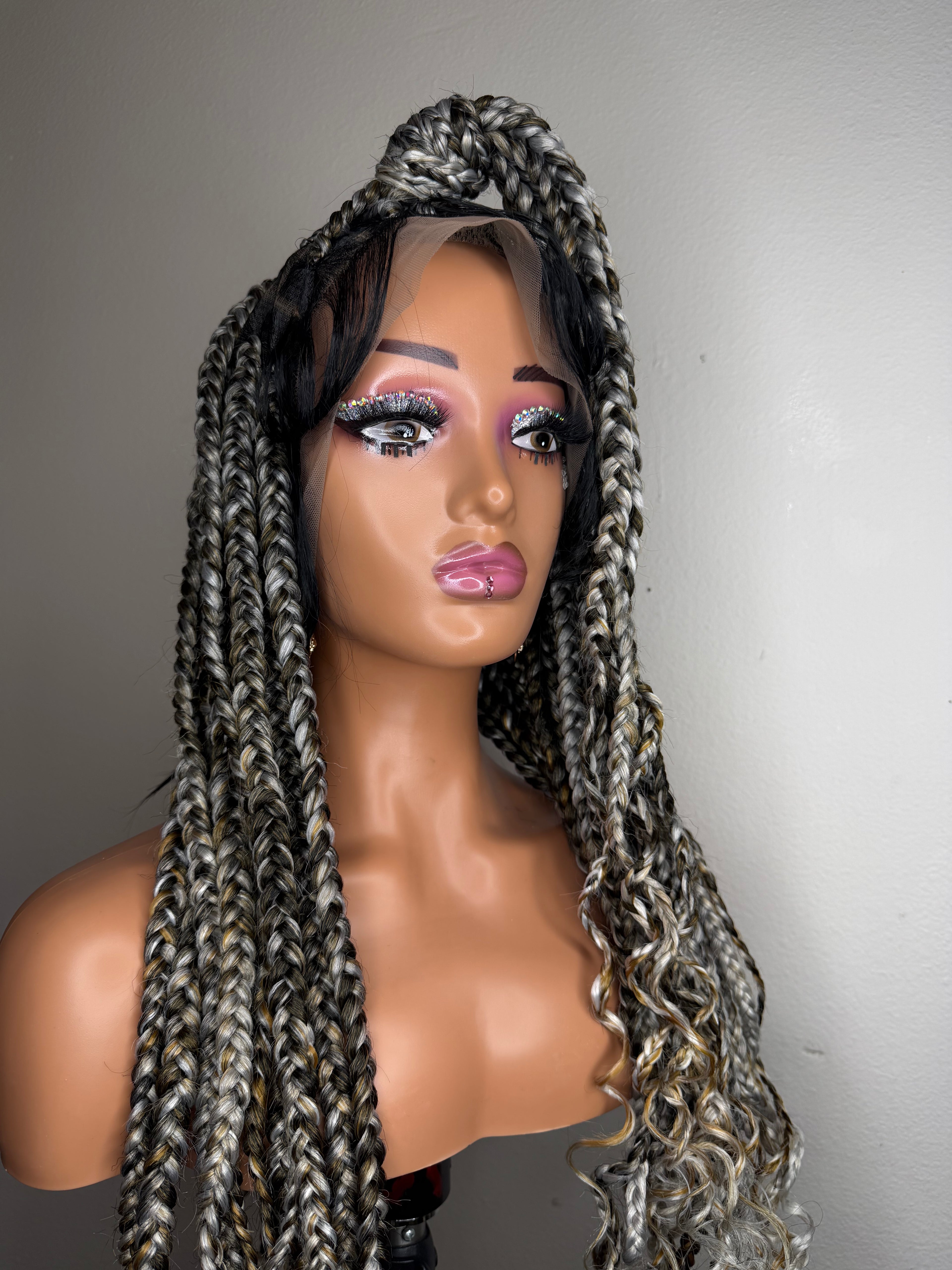 Knotless Box Braided Wig – Full Lace